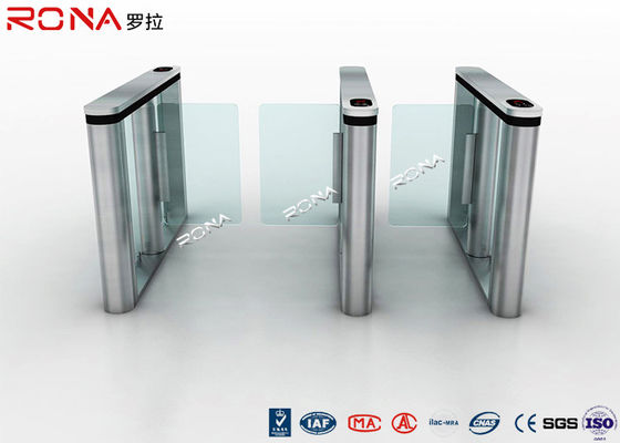 안전 성과 속도 문 십자형 회전식 문 높은 지적인 접근 제한 100개 와트